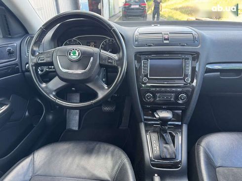 Skoda Octavia 2010 - фото 28