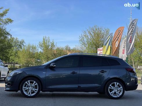 Renault Megane 2016 - фото 13