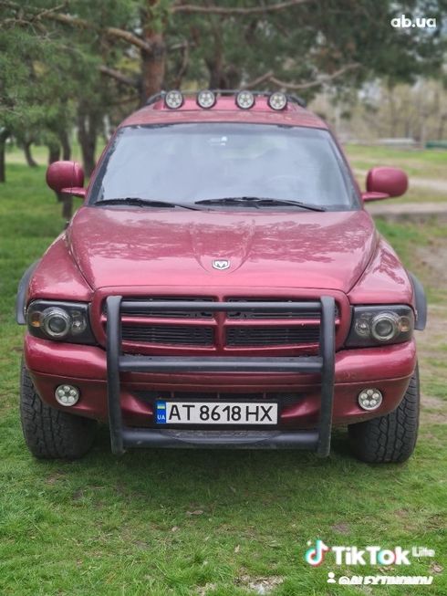 Dodge Durango 1999 вишневый - фото 5