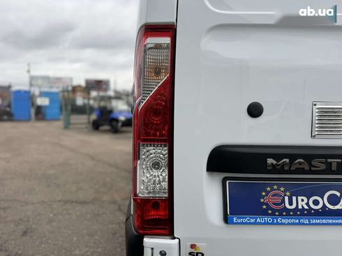 Renault Master 2021 - фото 14