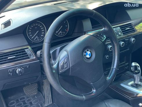 BMW 5 серия 2007 серый - фото 14