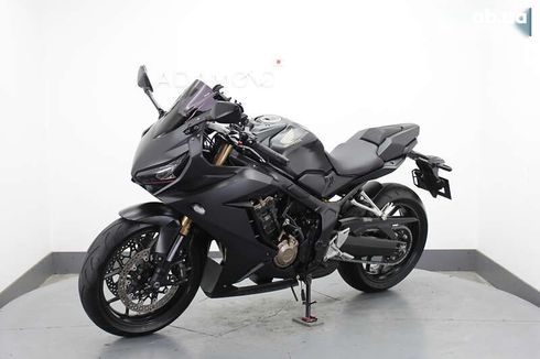 Honda CBR 400R 2019 - фото 3