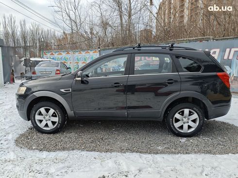 Chevrolet Captiva 2012 черный - фото 5