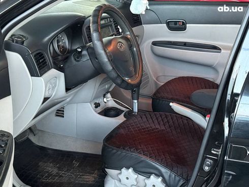 Hyundai Accent 2007 черный - фото 8