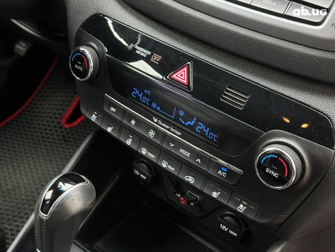 Hyundai Tucson 2017 белый - фото 78