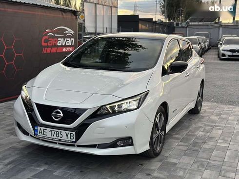 Nissan Leaf 2018 - фото 20