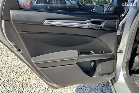 Ford Fusion 2015 - фото 18