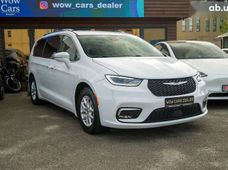 Продажа б/у Chrysler Pacifica - купить на Автобазаре