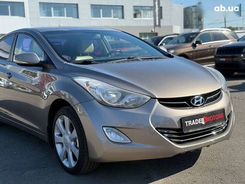 Hyundai Elantra 2012 - фото 2