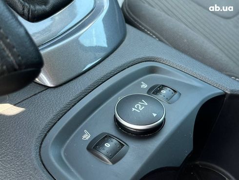 Ford Focus 2014 белый - фото 20