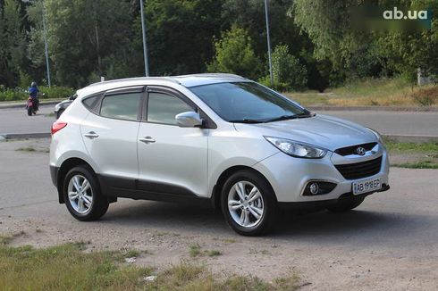 Hyundai ix35 2010 - фото 7