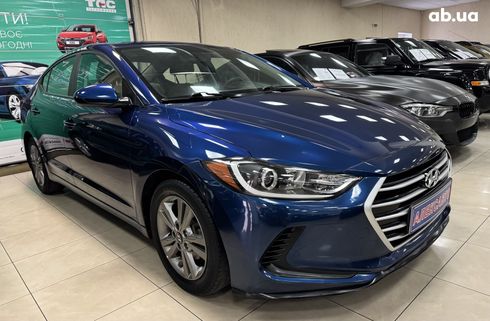 Hyundai Elantra 2018 синий - фото 8