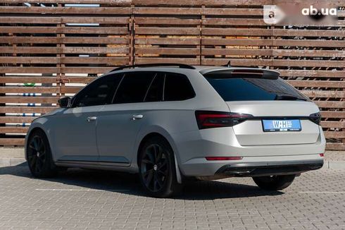 Skoda Superb 2020 - фото 12