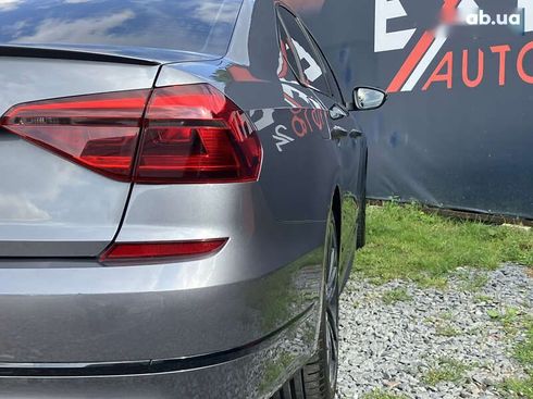 Volkswagen Passat 2017 - фото 6
