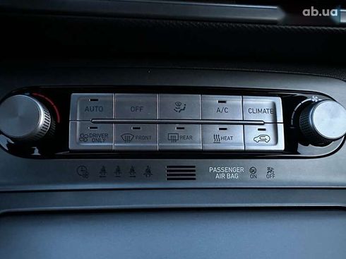 Hyundai Kona Electric 2022 - фото 16