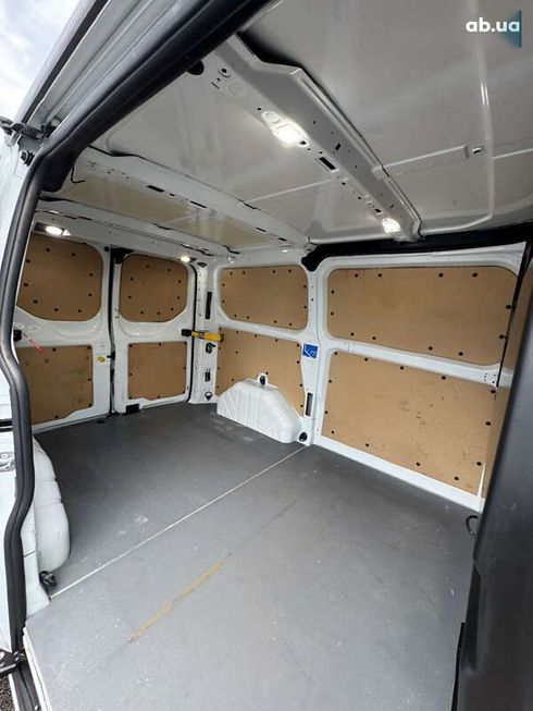 Ford Transit Custom 2020 - фото 25