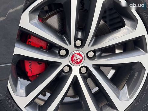 Jaguar F-Pace 2017 - фото 25