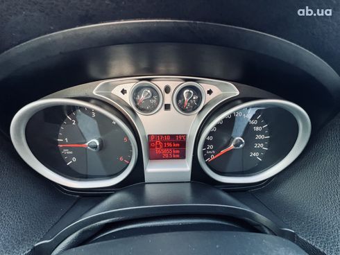 Ford Kuga 2011 серебристый - фото 13