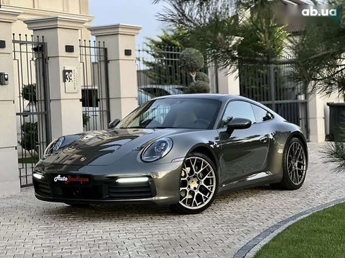 Porsche 911 2019 - фото 10