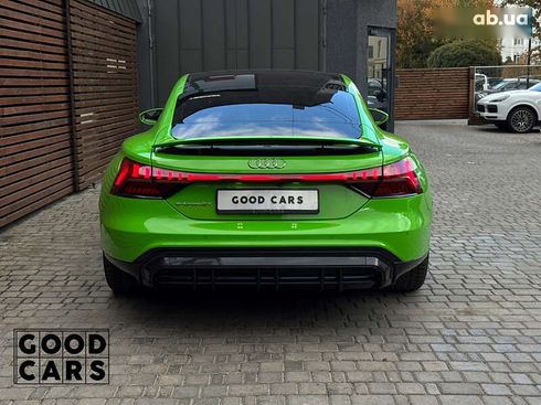 Audi E-Tron 2022 - фото 6