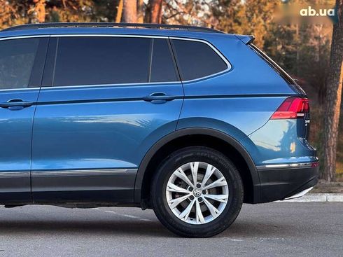 Volkswagen Tiguan 2018 - фото 12