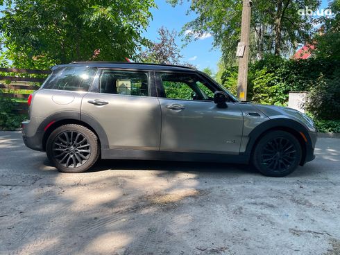 MINI Clubman 2018 серый - фото 11