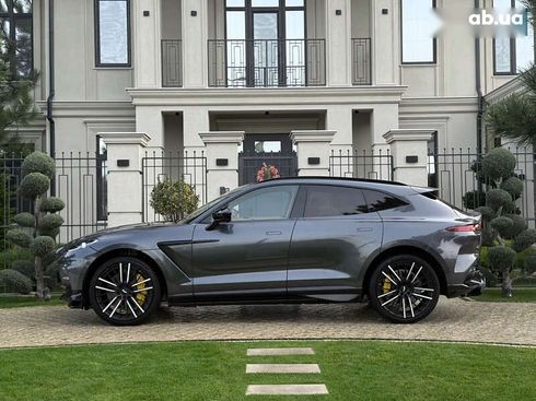 Aston Martin DBX707 2023 - фото 13