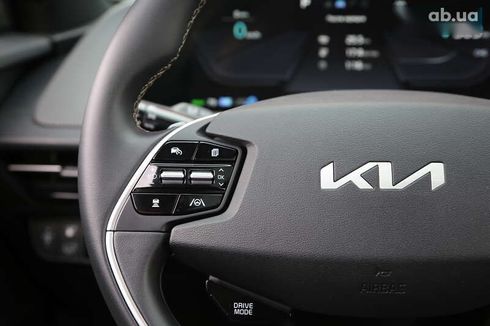 Kia EV6 2021 - фото 18
