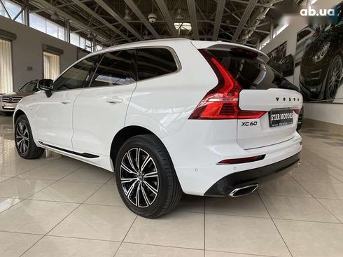 Volvo XC60 2020 - фото 14