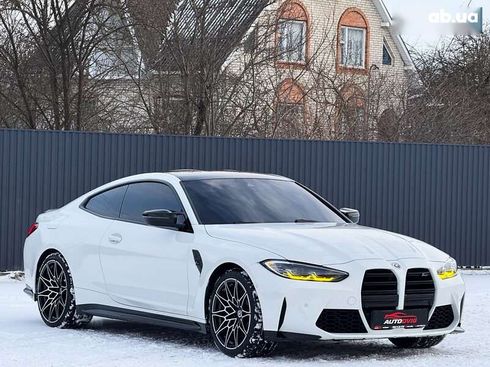 BMW M4 2023 - фото 2