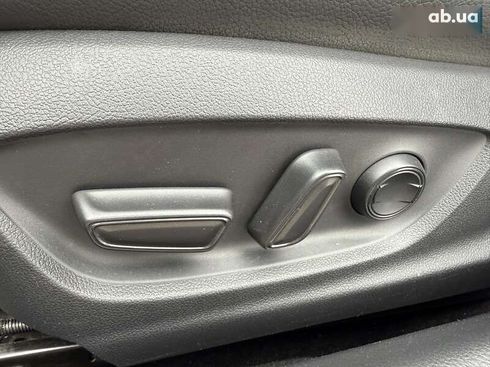 Toyota Camry 2021 - фото 23