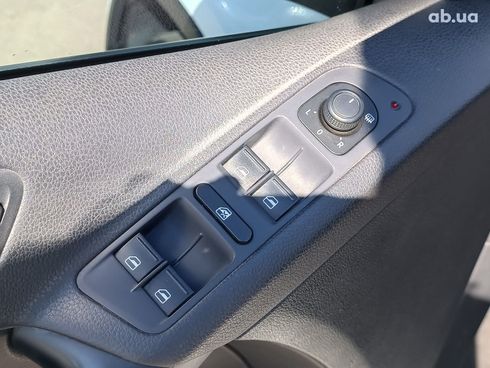 Volkswagen Tiguan 2016 белый - фото 23