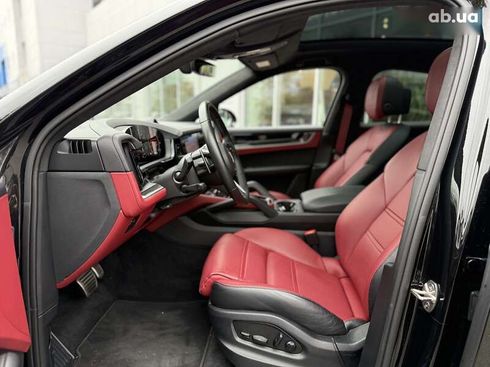 Porsche Cayenne Coupe 2024 - фото 17