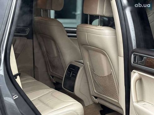 Volkswagen Touareg 2012 - фото 25