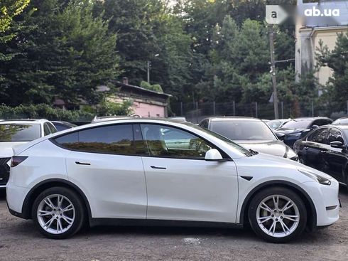 Tesla Model Y 2021 - фото 3