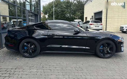 Ford Mustang 2021 - фото 8