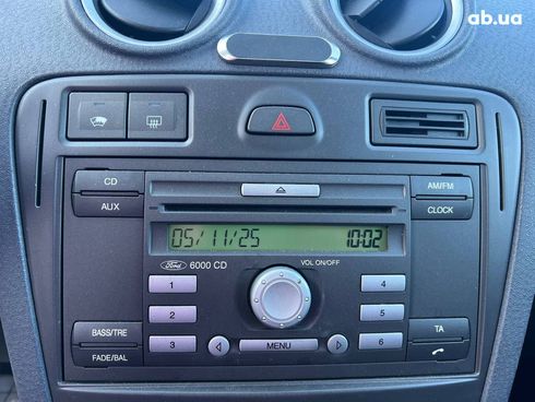 Ford Fusion 2011 белый - фото 26