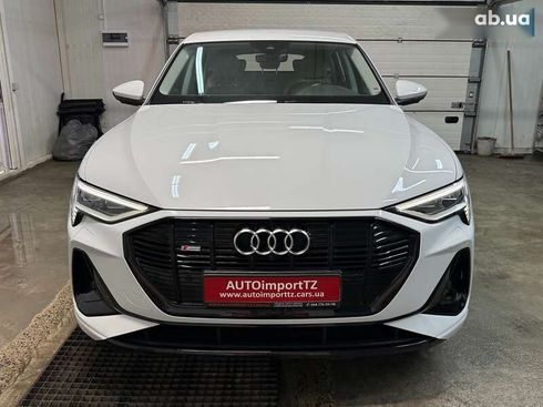 Audi E-Tron 2021 - фото 24