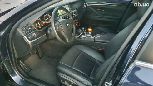 BMW 5 серия 2014 - фото 16