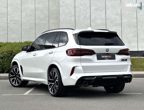 BMW X5 M 2022 - фото 14