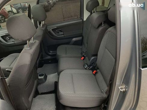 Skoda Roomster 2011 - фото 27