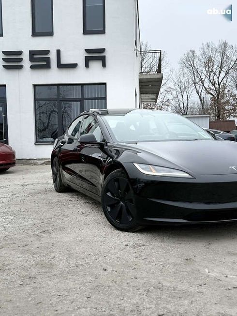 Tesla Model 3 2024 - фото 6