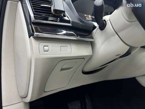 Volvo XC90 2018 - фото 29