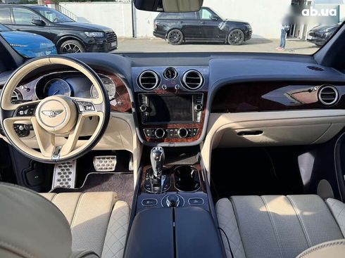 Bentley Bentayga 2019 - фото 4
