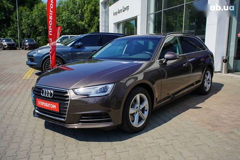 Audi A4 2018 - фото 11