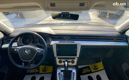 Volkswagen Passat 2018 - фото 11