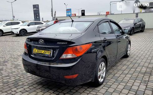 Hyundai Accent 2013 - фото 7