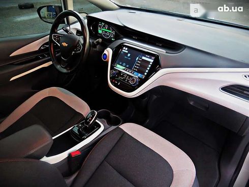 Chevrolet Bolt 2021 - фото 23
