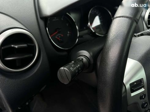Nissan Qashqai 2010 - фото 30