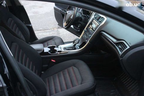 Ford Fusion 2016 - фото 25